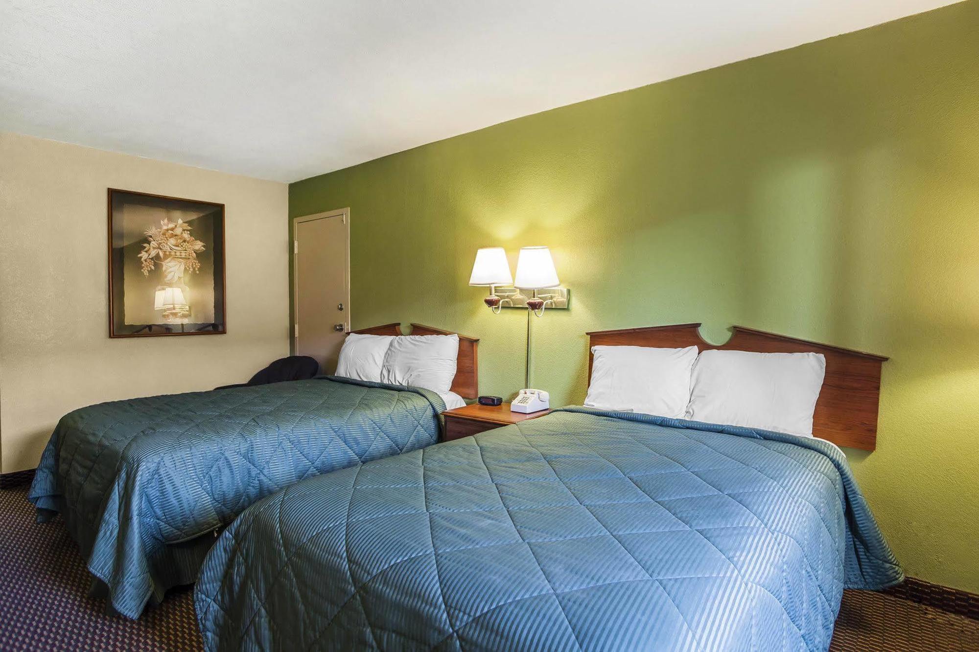 Econo Lodge Inn & Suites Denver Ngoại thất bức ảnh